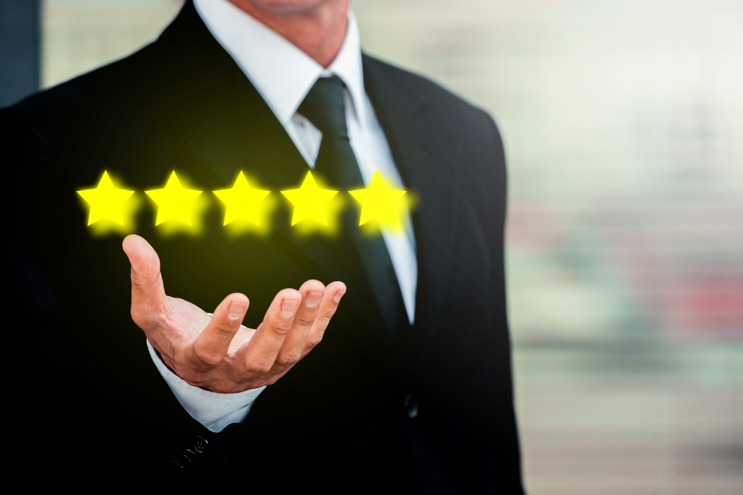 Un collage illustrant la notion d’expérience client avec des icônes de service, de satisfaction et de relation client, idéal pour valoriser l’engagement de l’entreprise envers la qualité du support.